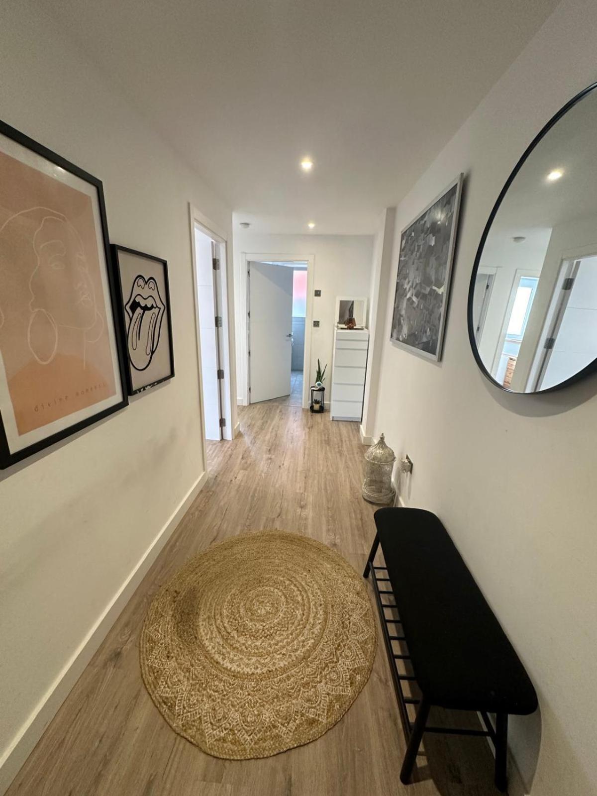 269 Main Street 3 Bedrooms Gem ยิบรอลตาร์ ภายนอก รูปภาพ